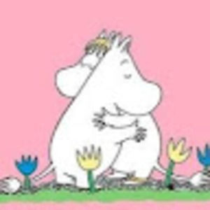 Meet your Posher, Safia